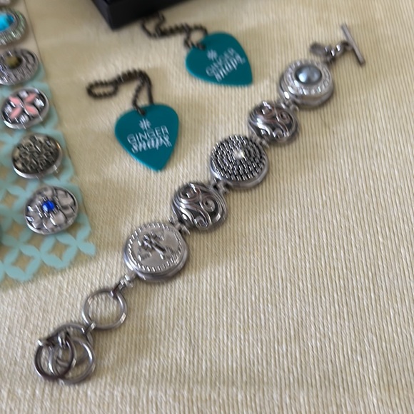 Gingersnaps - Picture 3 of 4